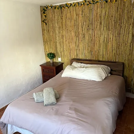 Casa Aeropuerto Holiday home *
